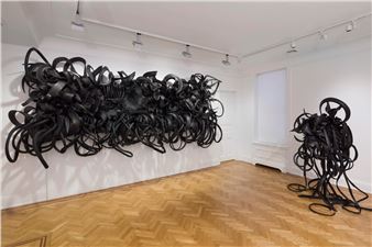 Chakaia Booker: Empty Seat - David Nolan