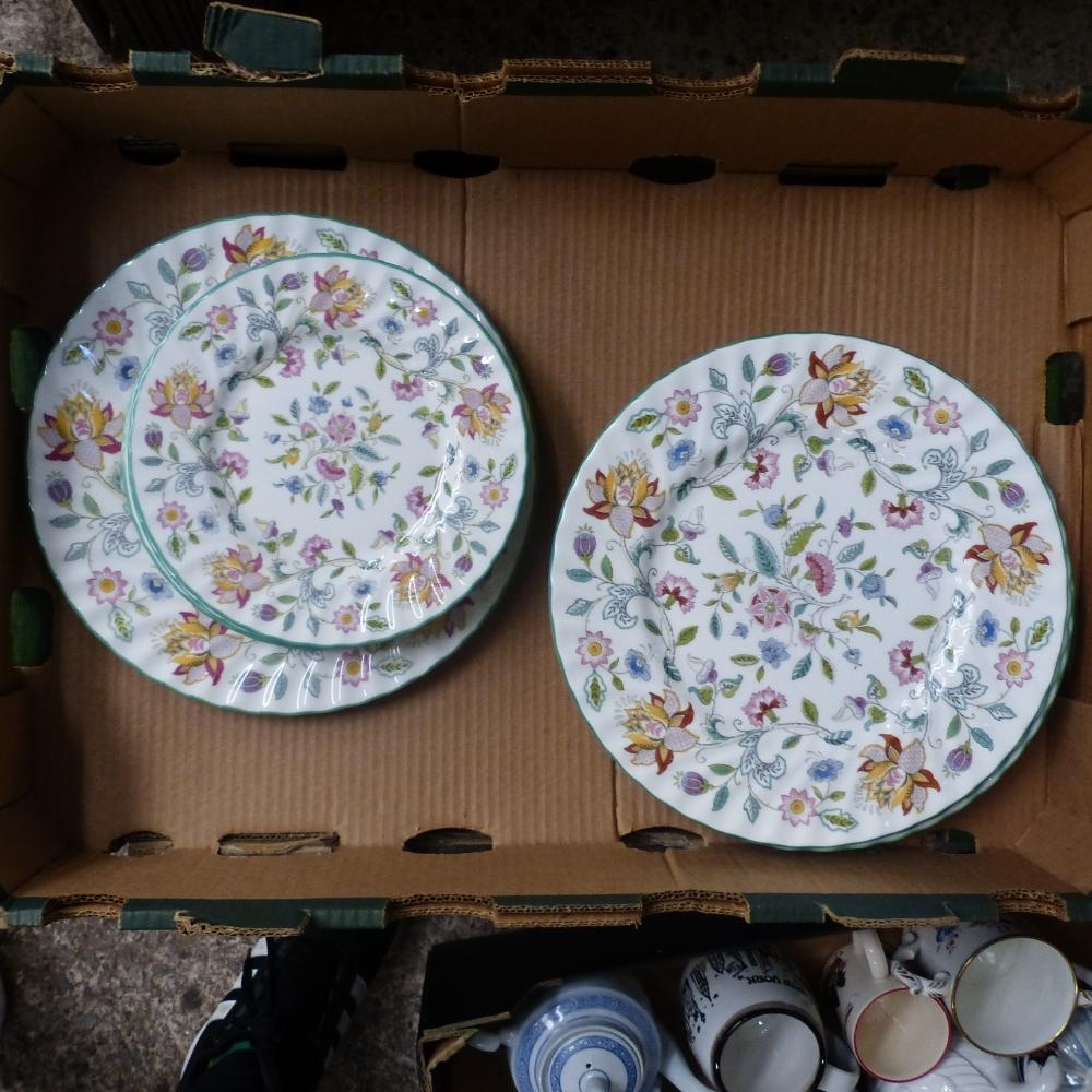 Haddon Hall | A collection a Minton Haddon Hall decorative plates - 1 ...