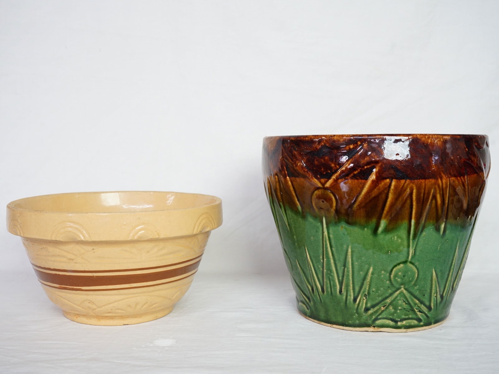 Roseville Pottery | Lot of 2 Vintage Robinson Ransbottom Roseville ...