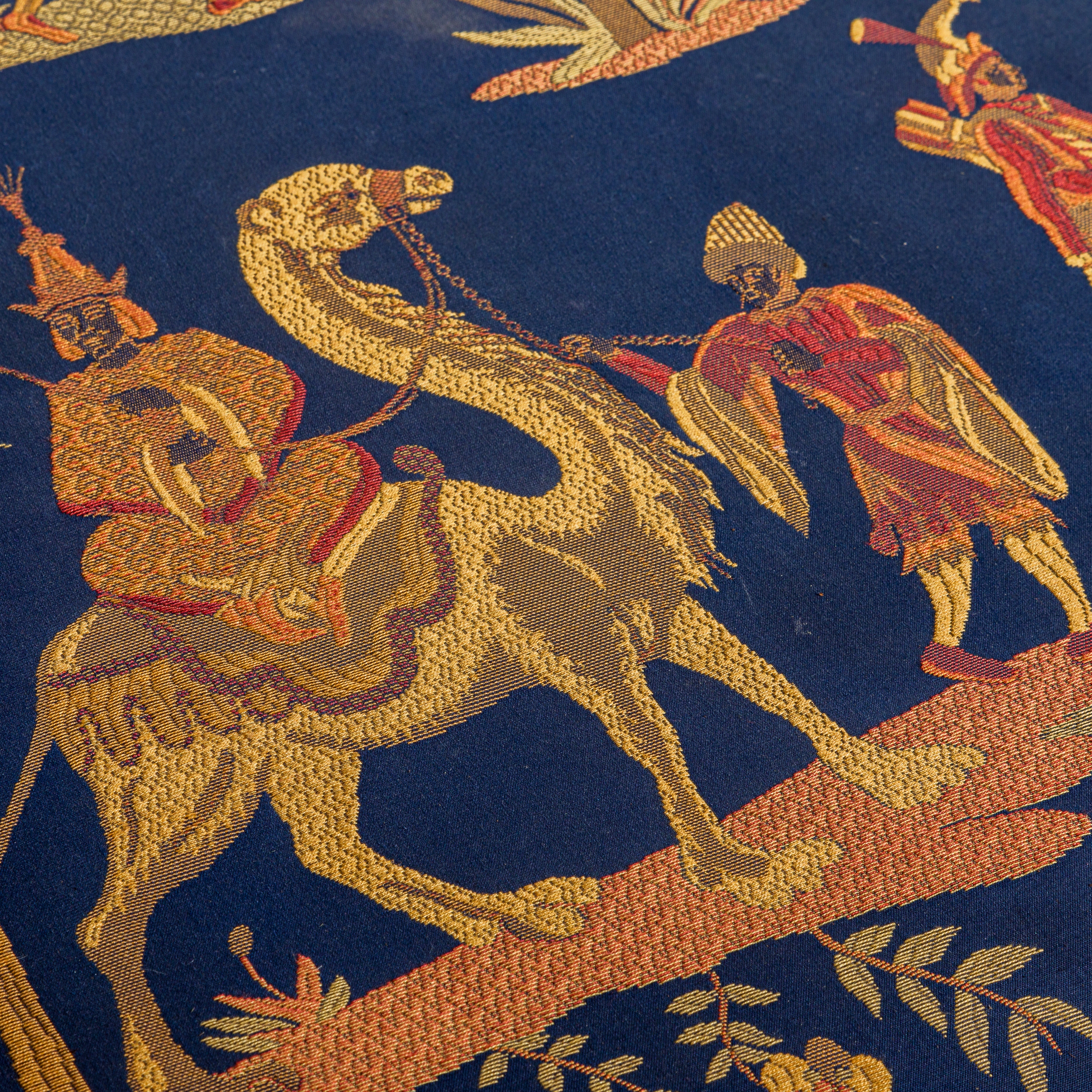 Artwork by Urano Palma, Panchetta. Legno massello scolpito e traforato e sabbiato, tessuto imbottito. Italia 1974 ca., Made of Legno