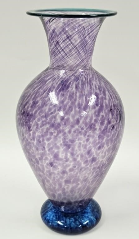 Artwork by David Levi, 1992 Ibex Studios David Levi Art Glass Vase, Made of glass vase with mottled