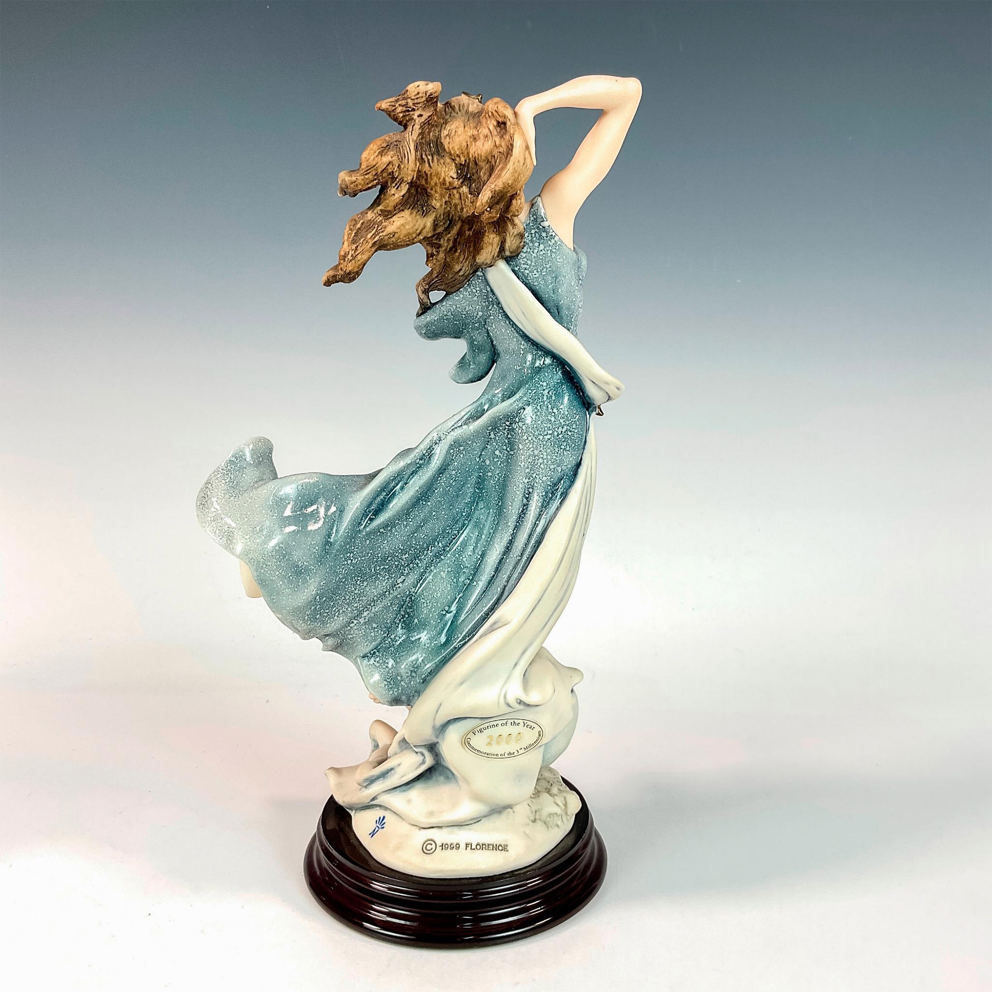 Artwork by Giuseppe Armani, Capodimonte Giuseppe Armani Figurine, Celeste, Made of wood base