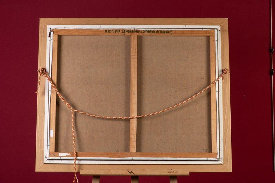 Artwork by Philippe le Gouaille, Cathédrale de Tréguier