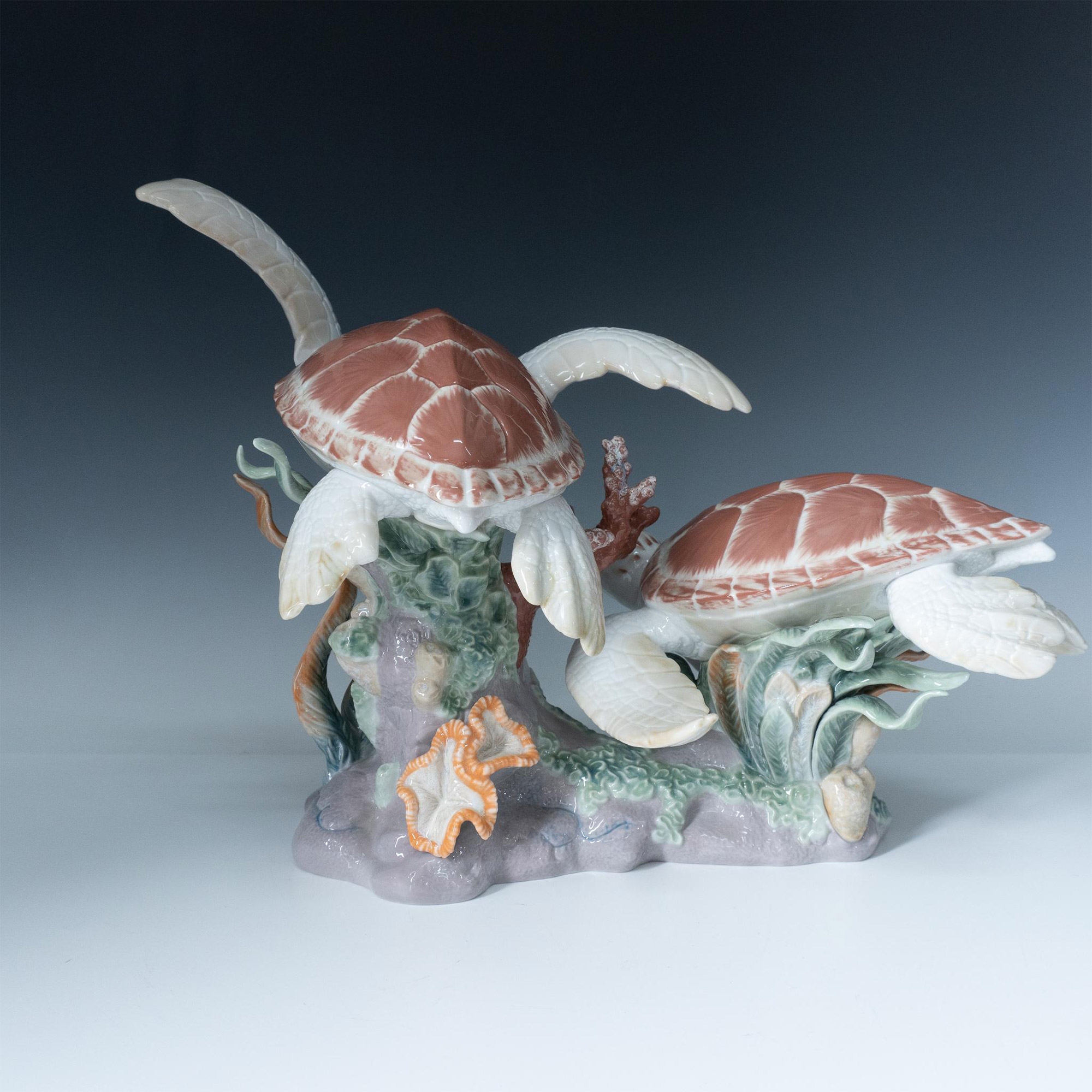 Artwork by José Santaeulalia, Set Turtles, Made of Porcelain Figurine