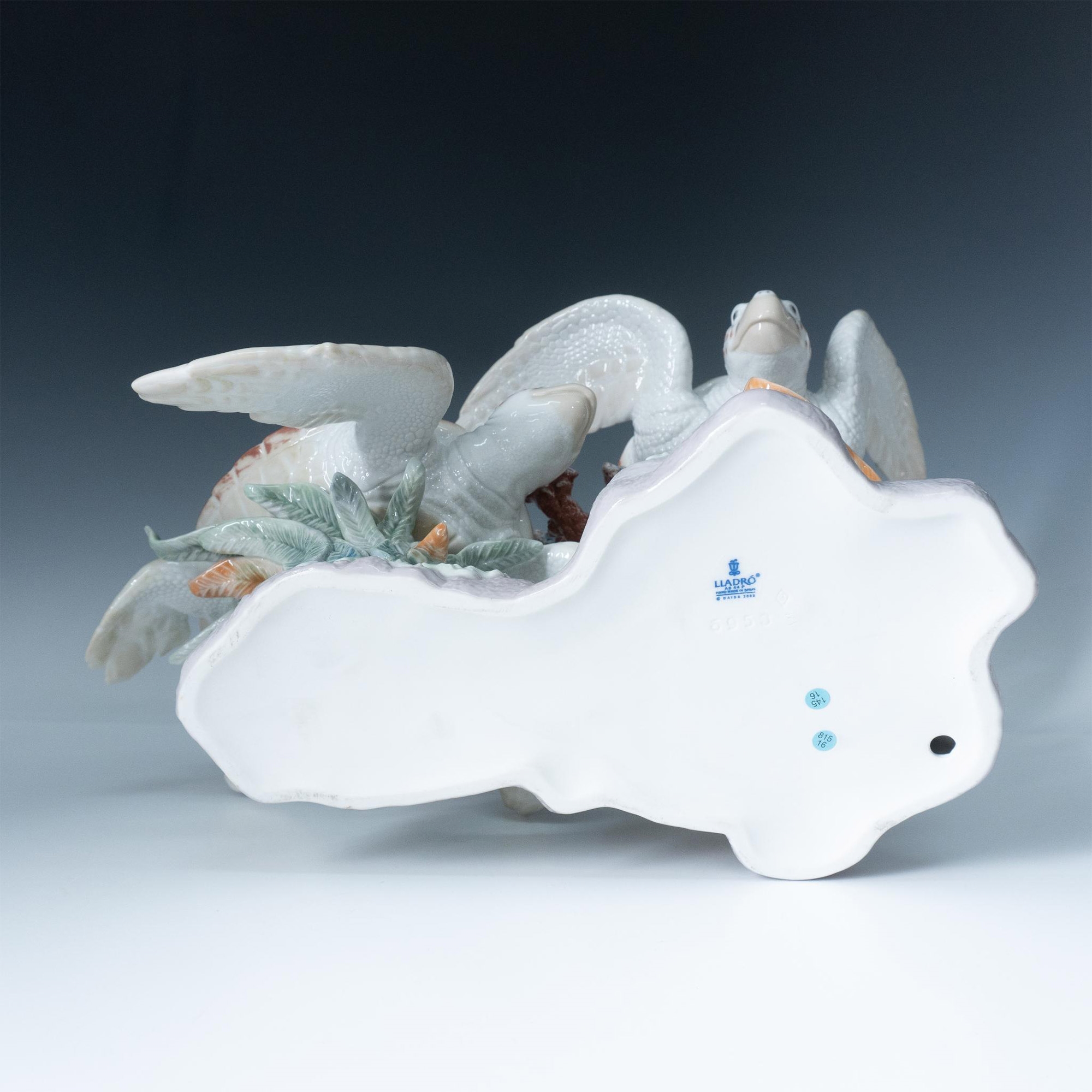 Artwork by José Santaeulalia, Set Turtles, Made of Porcelain Figurine