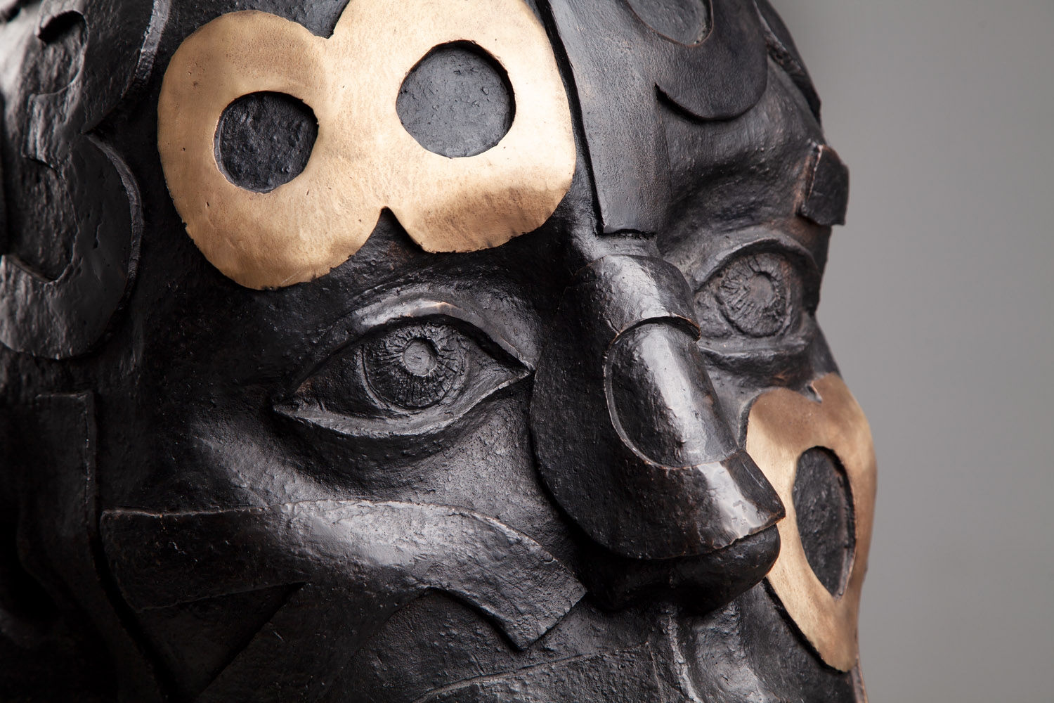 Artwork by Marek Zyga, Big Head, Made of bronze