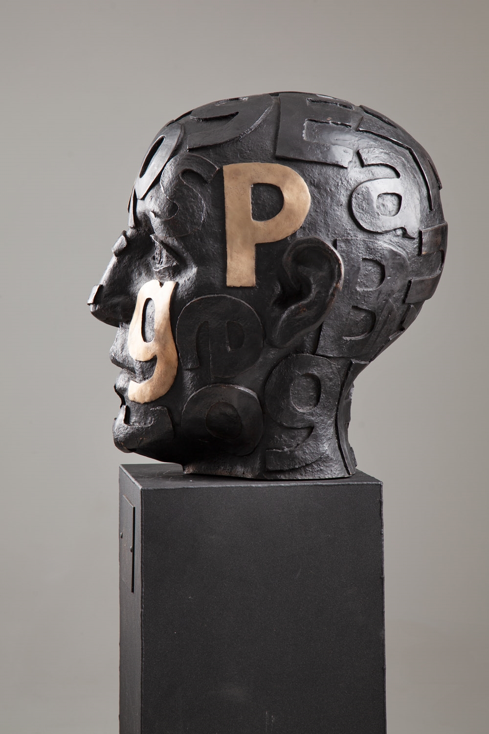 Artwork by Marek Zyga, Big Head, Made of bronze