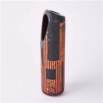 Vase - Eammon Vereker