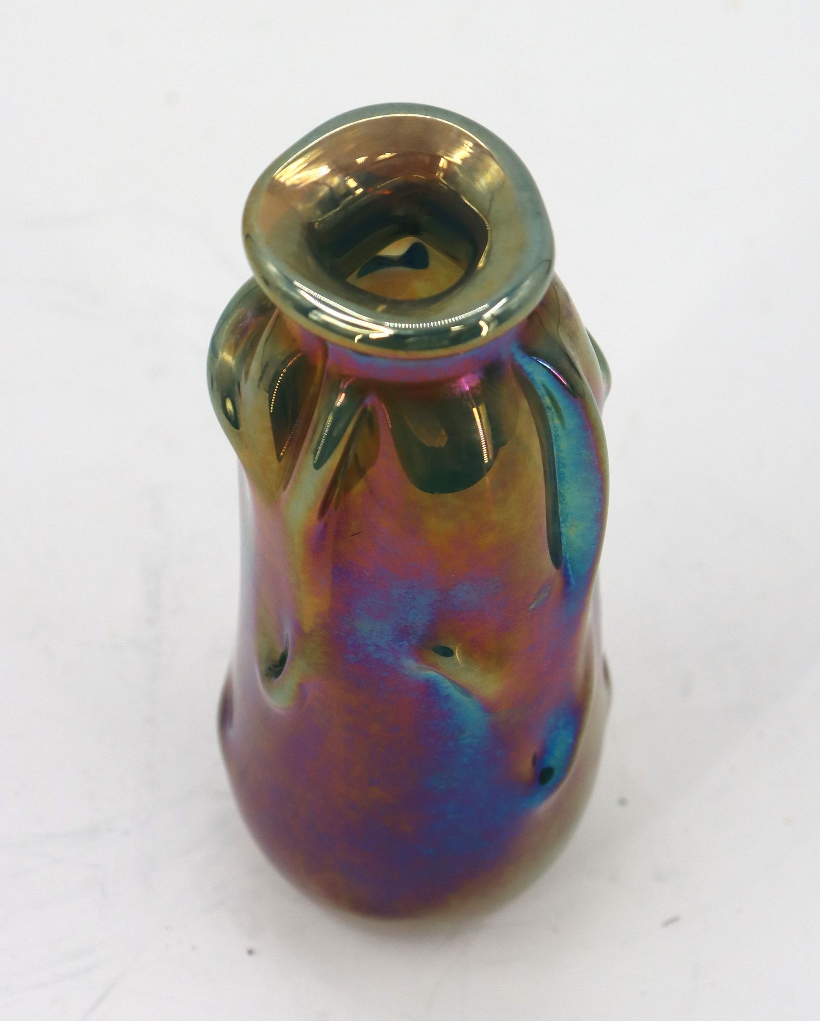 Dominick Labino | Dominick Labino Iridescent Glass Vase (1960s) | MutualArt