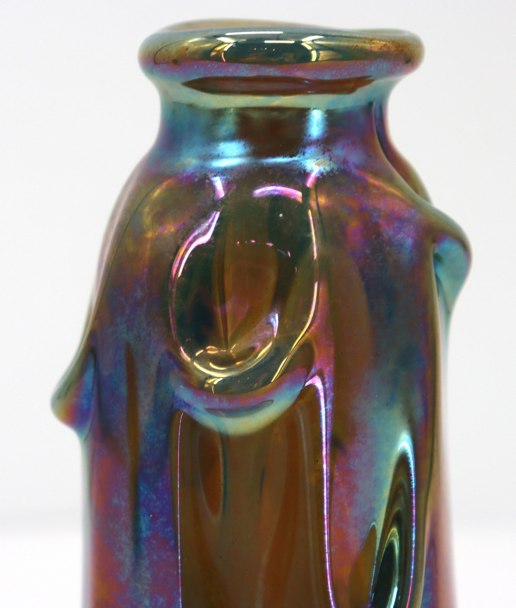 Dominick Labino | Dominick Labino Iridescent Glass Vase (1960s) | MutualArt