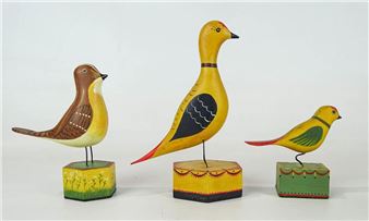 Lot (3) John Dubiel bird carvings. Tallest 7&quot; Ht.. - John Dubiel