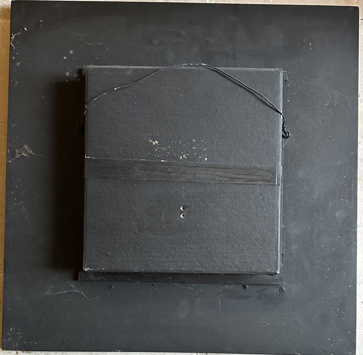 Artwork by Hélène Besnard-giraudias, Femme les mains au sol, Made of watercolor