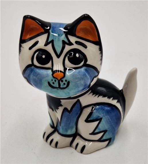 TITCH by Lorna Bailey, Date February 2005