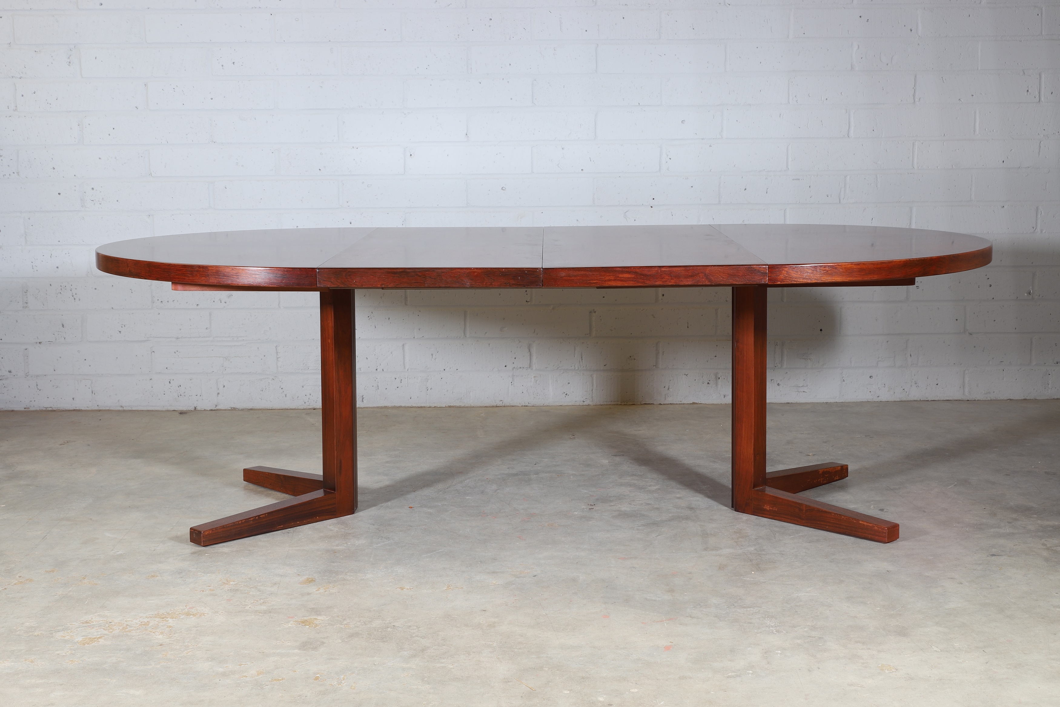 Steen Eiler Rasmussen | an extending dining table (Circa 1960) | MutualArt