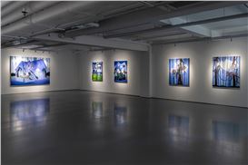 Hou Jianan Breaks the Illusion of Digital Pleasures in 'Here Today, Gone Tomorrow'