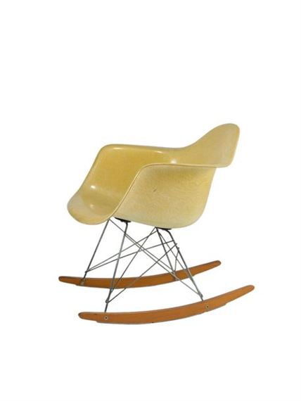 Charles & Ray Eames | Rocking chair model RAR (Rocking Armshell Rocker ...