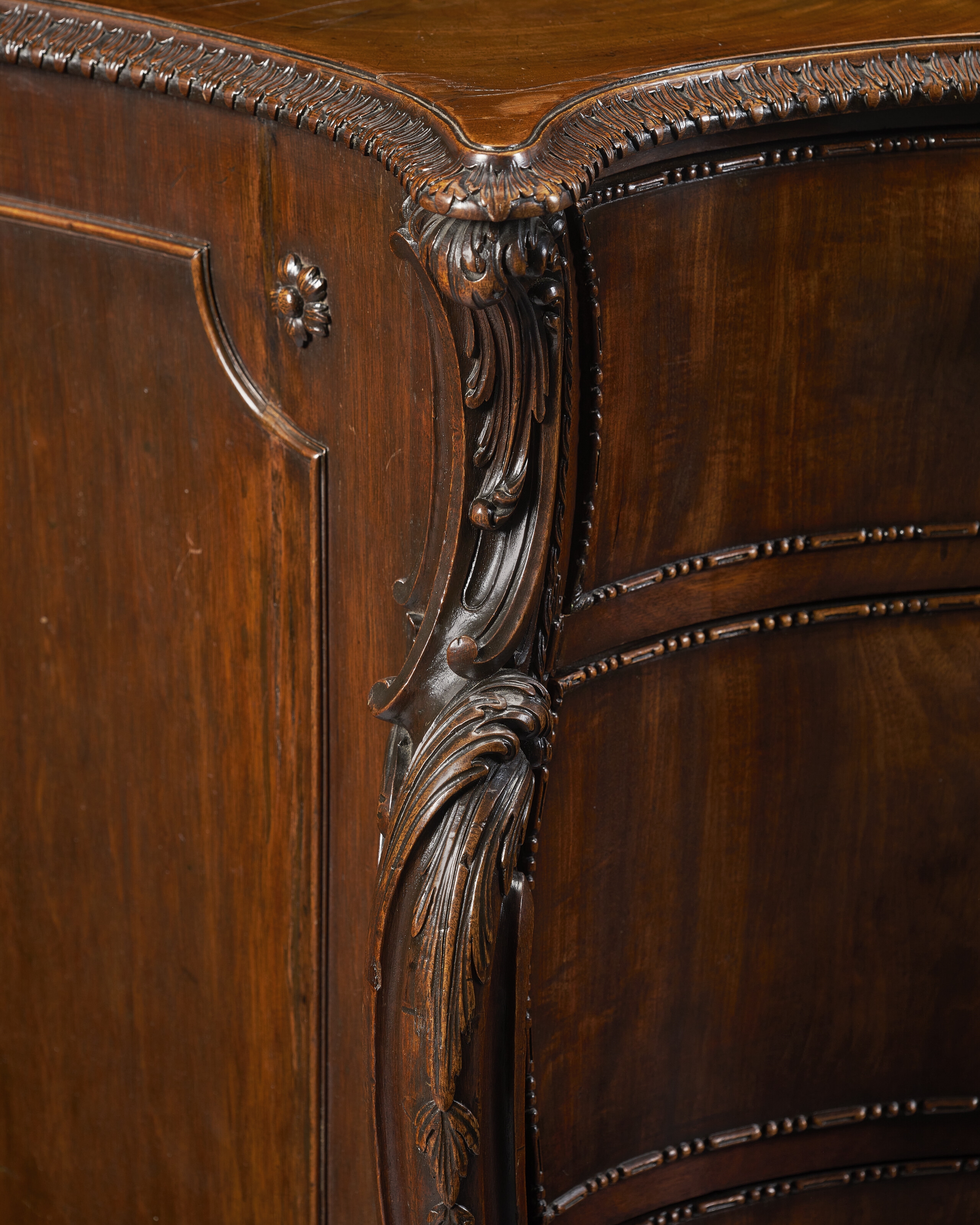 Artwork by Richard Wright, Edward Elwick, A GEORGE III MAHOGANY SERPENTINE COMMODE, Made of engraving