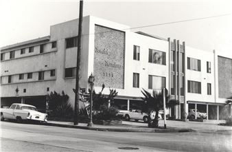 Ed Ruscha: Photographs - Zander Galerie, Cologne