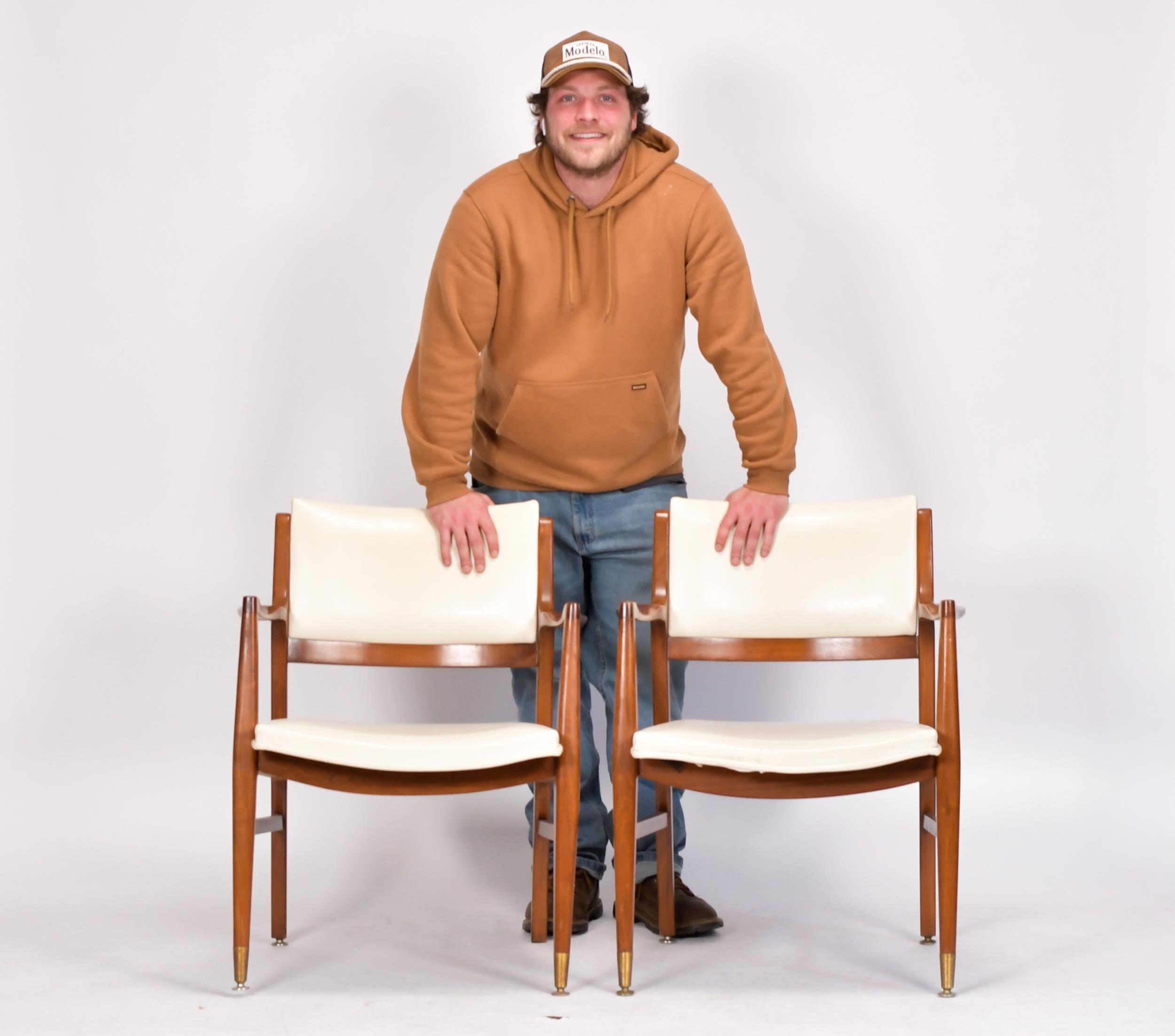 Jens Risom | PAIR OF JENS RISOM DINING CHAIRS (Circa 1960) | MutualArt