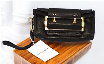 ENCHÈRES DE SUCCESSION ET DE TRÉSORS / ESTATE AND TREASURES AUCTION: DU 22/01/2025 13:00 H AU 27/01/2025 20:00 H - Empire Auctions, Montreal