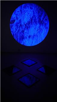 Sanaz Starcic: Three Skies.Blue - Galerie Seippel