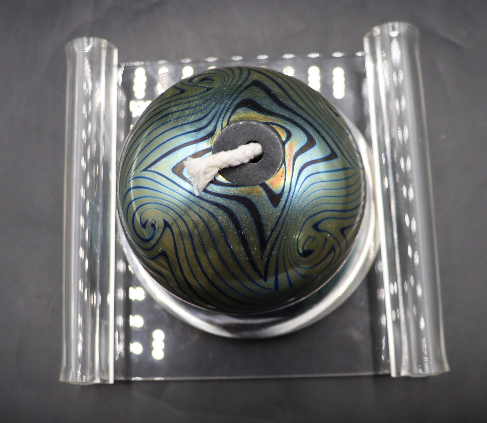 Stuart Abelman | Stuart Abelman (Born 1949) American, Art Glass Round ...