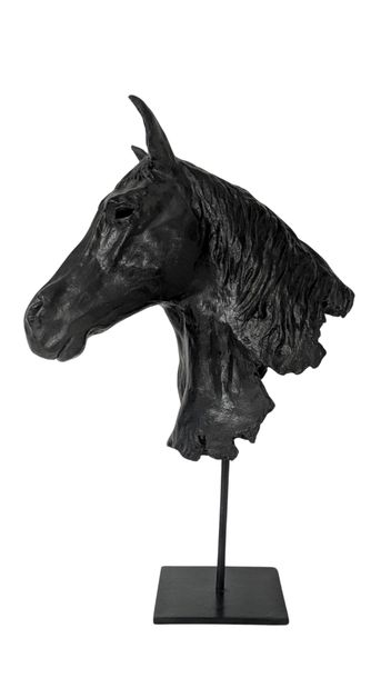 Artwork by Claudie Perrigaud, Ebène, Made of Patinated earth finish