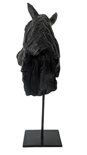 Artwork by Claudie Perrigaud, Ebène, Made of Patinated earth finish