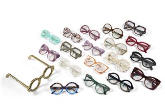 A CASE OF EIGHTEEN MULTICOLOR AND PATTERN EYEGLASS FRAMES - Iris Apfel