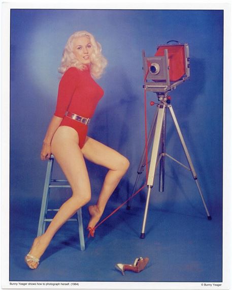 Vintage Litho Archives BUNNY YEAGER Historical Self-Photo Pin UP