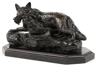 Sculpture of a fox catching a pheasant on a rocky base - Harry Dixon