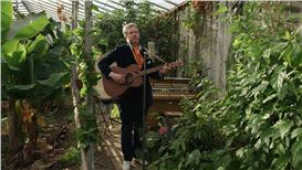 Ragnar Kjartansson's "The Brown Period": A year-long exploration of art and experimentation at i8 Grandi