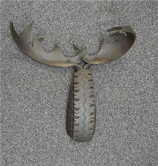 Urban Safari Moose - Leonard Streckfus