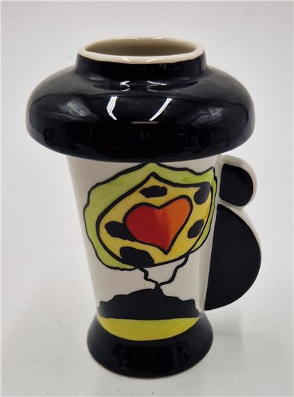 LORNA BAILEY 10.5cm VASE IN THE LYME VALLEY DESIGN (Black Top)(Available For One Day Only