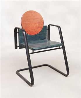 Meubles: Suite de douze chaises cantilever en bois laqué et métal, modèle &quot;G-Pino - Martin Stoll