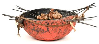 Een droomschaal van papier maché e - Jeanine Verdonck