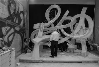 William Kentridge: The Pull of Gravity - Yorkshire Sculpture Park (YSP)