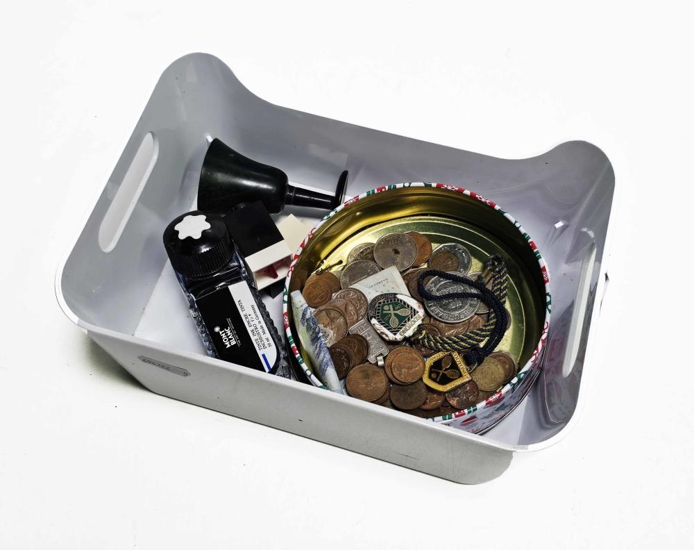 Blanc | Box with coins | MutualArt