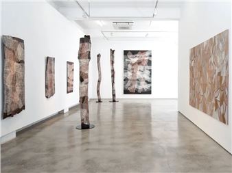 Dhopiya Yunupiŋu: Marwat - Sullivan+Strumpf, Sydney