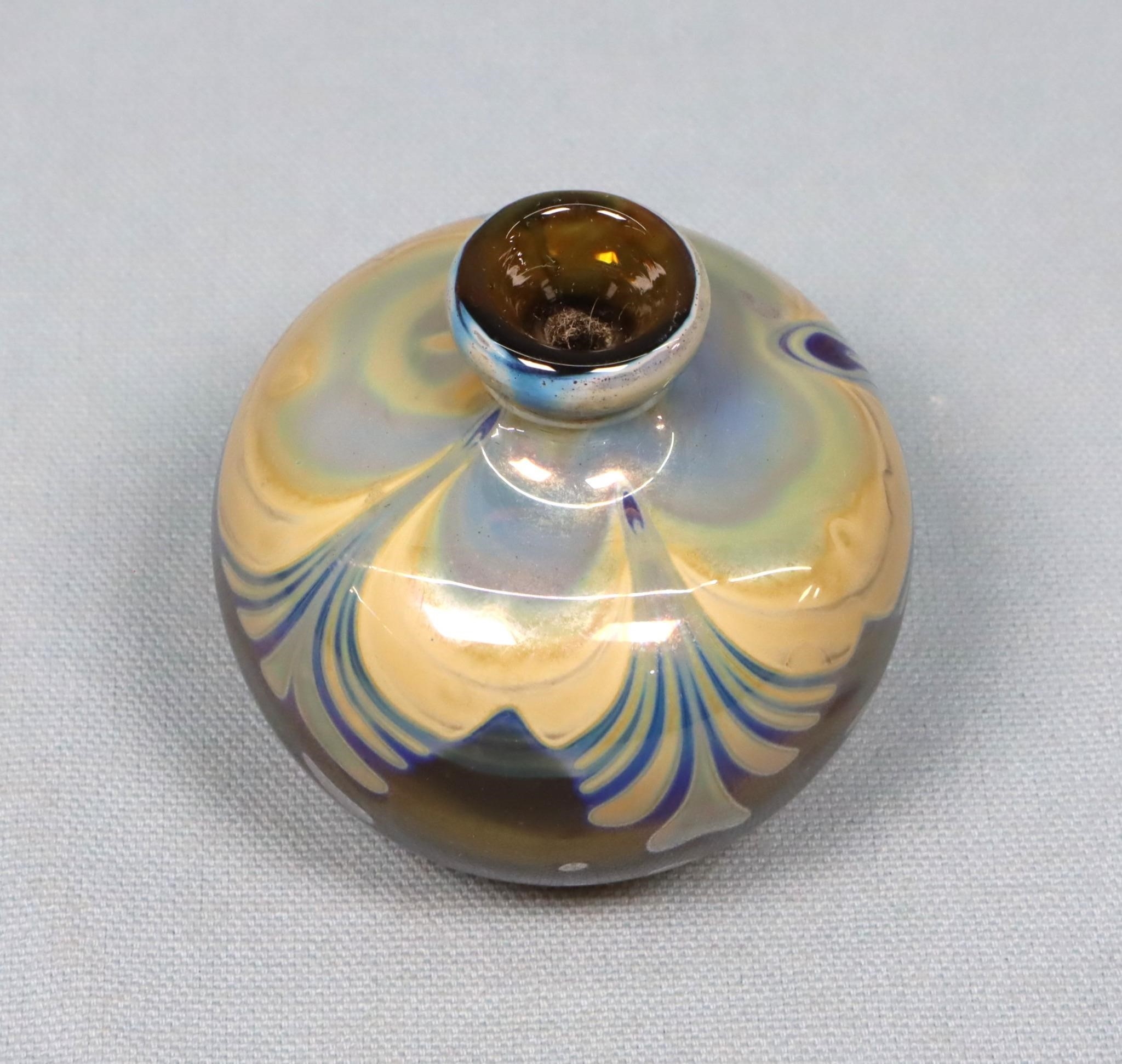 Artwork by Peter Pellettieri, Peter Pellettieri Art Glass Cabinet Vase, Made of Glass