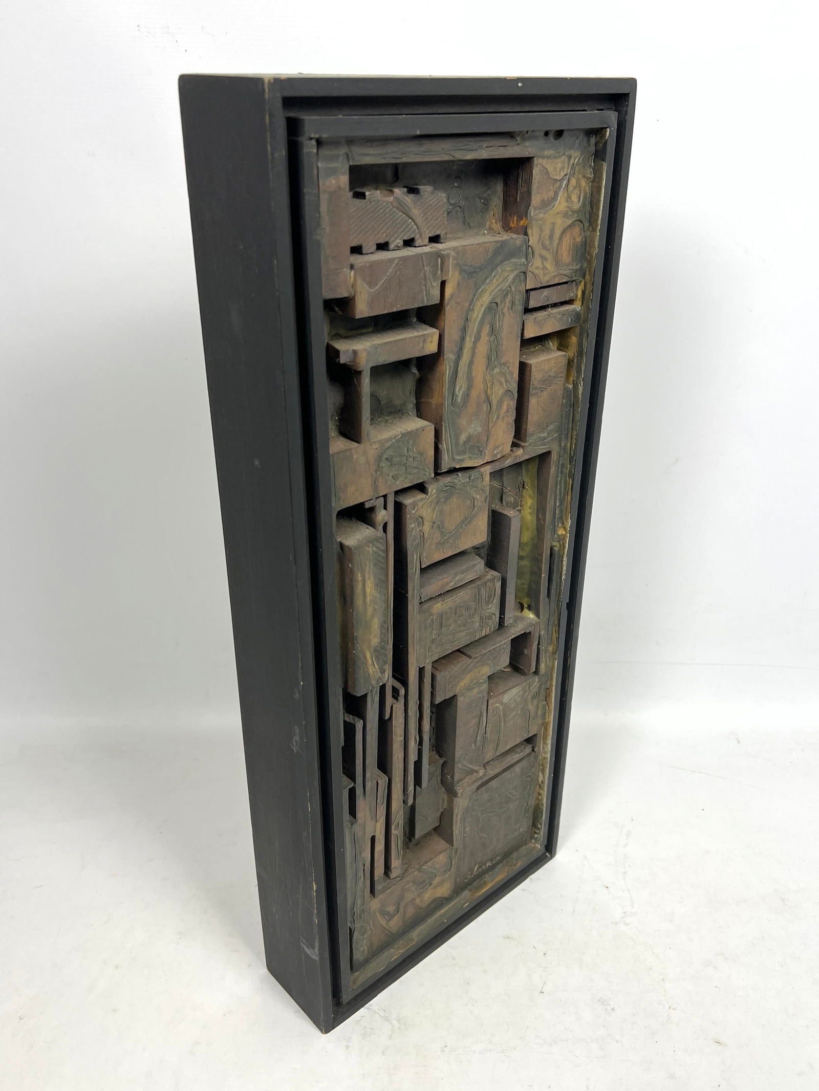 Robert Slenker | Untitled | MutualArt