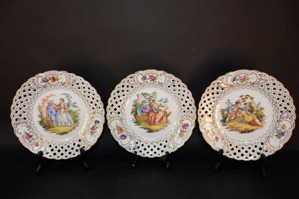 Augustus Rex | A superb set of ten Augustus Rex cabinet plates having ...