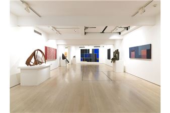 Caro and Green: A Dialogue Between Sculpture and Painting at Annely Juda Fine Art