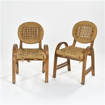 VIBO in VESOUL Pair of armchairs with dark-stained beech frame and woven rope seat and back. Edition: Vibo à Vesoul - Vibo Vesoul