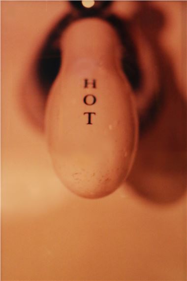 Sem título ("Hot") by Olga Adelantado