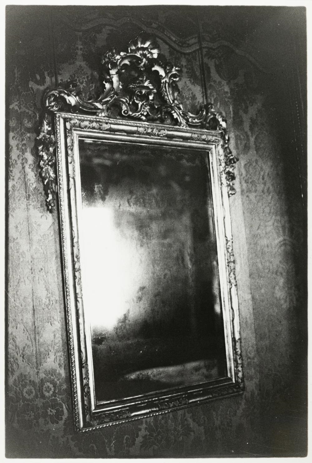 Artwork by Zoe Leonard, Mirror #1 (Metropolitan Museum) (1990, Made of Gelatin silver print