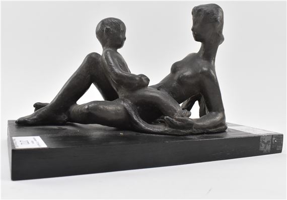 SIEGFRIED CHAROUX (1896-1967) - BRONZE SCULPTURE OF MOTHER & CHILD by Siegfried Charoux, 20th century