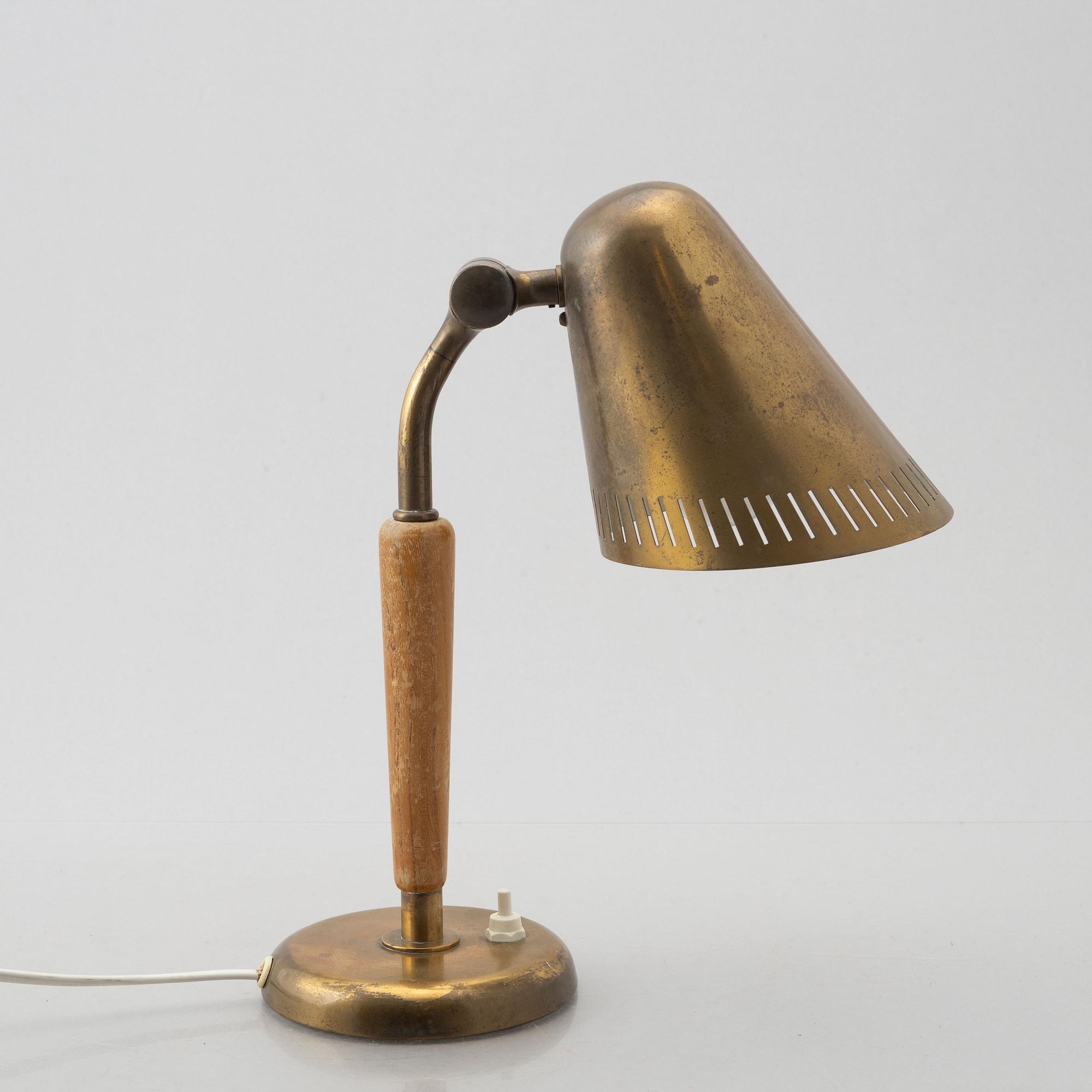 Artwork by Harald Notini, a model '15365' table lamp, Arvid Böhlmarks Lampfabrik, 1940's, Made of glass, wood and leather