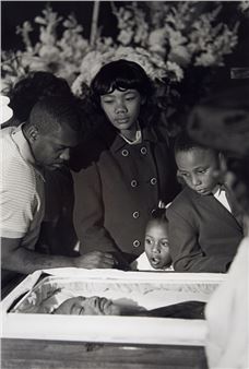 Kings Family, Atlanta Georgia 1968 - Benedict J. Fernandez