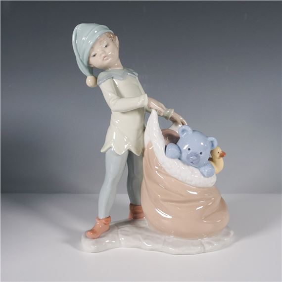 Lladro Porcelain Figurine, Santas Sack of Dreams 1006894 - José Santaeulalia